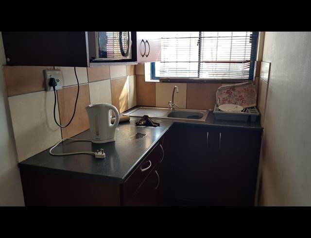 834M² FACTORY FOR SALE IN BRACKENFELL INDUSTRIAL
